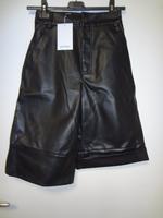 monki shorts  neu Bayern - Hof (Saale) Vorschau