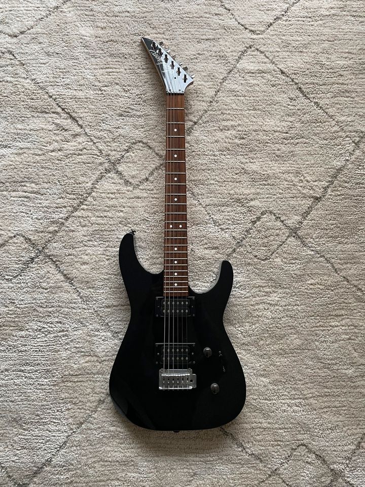 Jackson JS1R Dinky Gitarre in Kiel