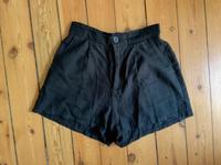 Schwarze Bermuda Leinen Pull & Bear XS wie neu Berlin - Neukölln Vorschau