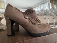 Laura biagotti Schuhe blockabsatz tassel Pumps high heels nude Nordrhein-Westfalen - Altenbeken Vorschau