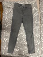 Zara Jeans gr 40 grau Bayern - Regensburg Vorschau