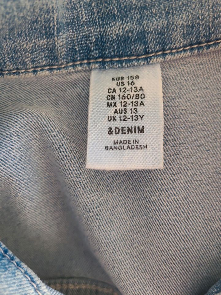 Chice blaue Jeansjacke von H&M, Größe 158, wie neu in Rheine