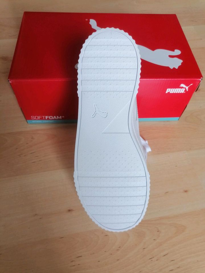 Puma Sneaker Carina Gr. 38/39 NEU in Osdorf