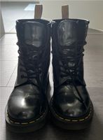 Dr. Martens Air Wair Stiefel Größe 38 Chrome glänzend vegan Hessen - Hanau Vorschau