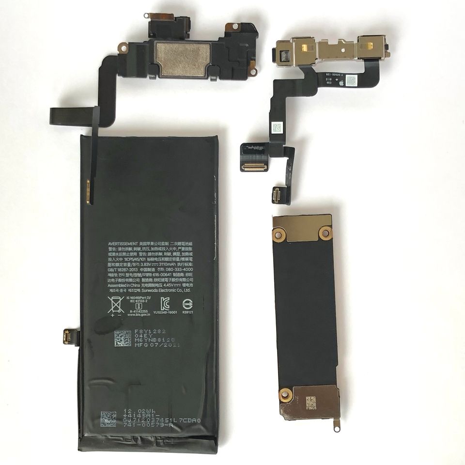 iPhone 11 64GB Motherboard Mit Face ID & Akku 75% geprüft Platine in Gengenbach