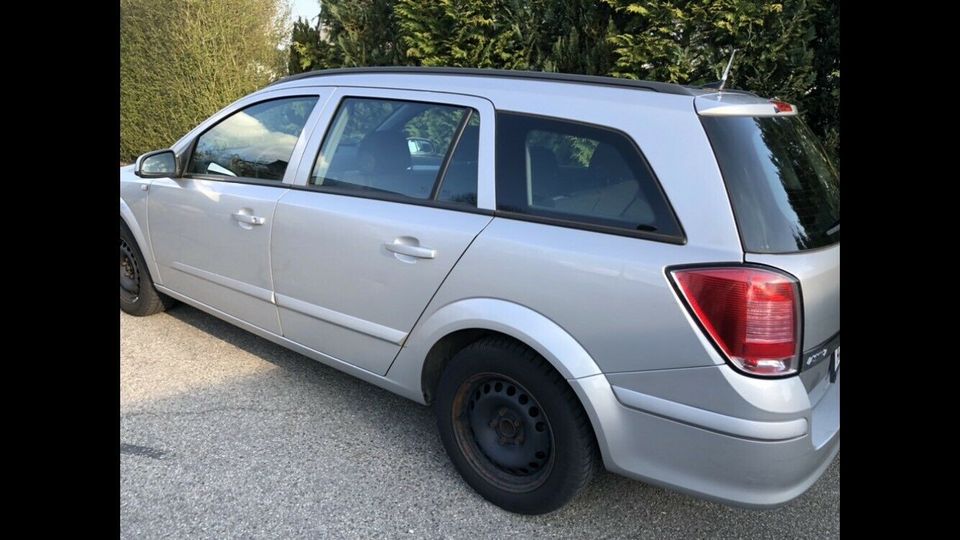 Opel Astra H Automatik 1.8 Kombi Benzin LPG Behindertengerecht in Unzenberg