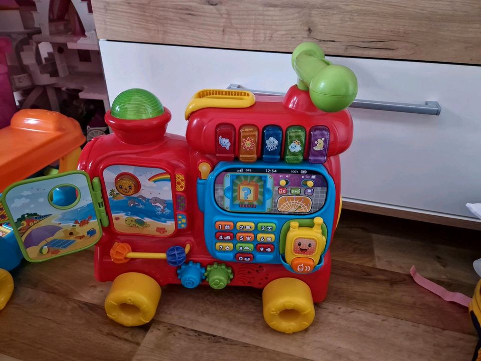 Vtech Spielzeug-Eisenbahn VTechBaby, ABC-Eisenbahn in Nürnberg (Mittelfr)