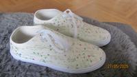 Neue Sneakers, Stoffschuhe, Gr. 39, rohweiß mit Blümchen Bayern - Kirchham Vorschau