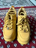 Buffalo London Plateau Sneaker – fast neu, kaum getragen Hessen - Wiesbaden Vorschau