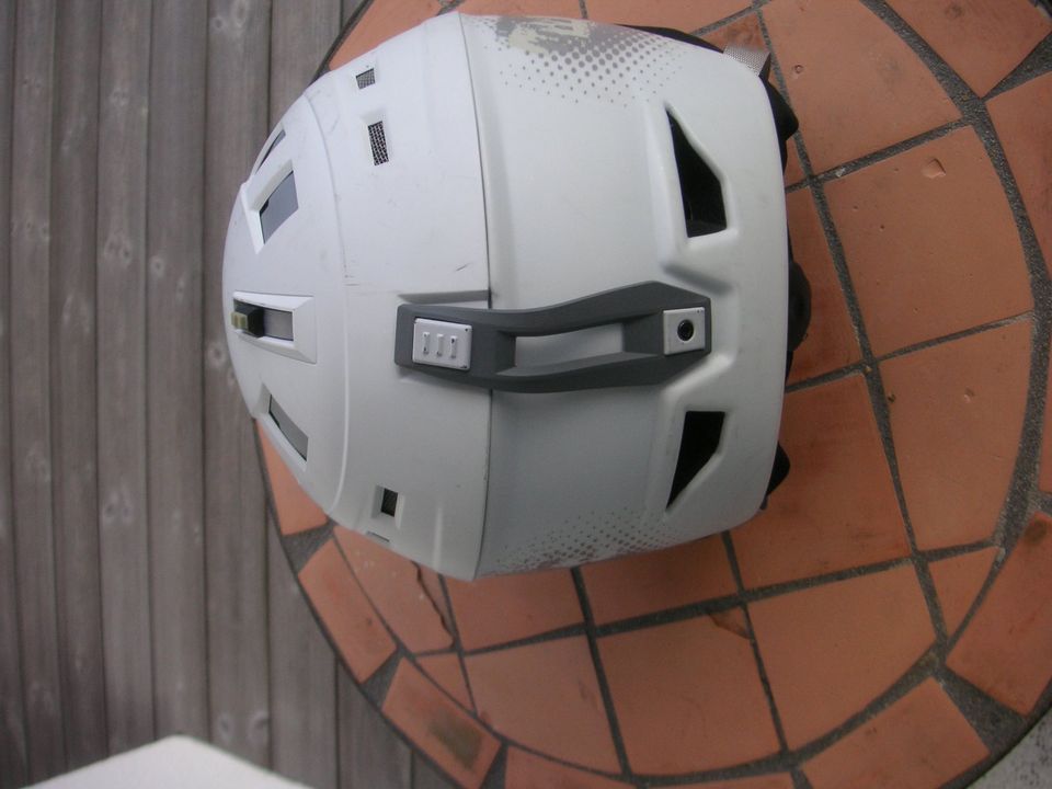 Skihelm UVEX Sioux (Damen) in Neustadt in Holstein