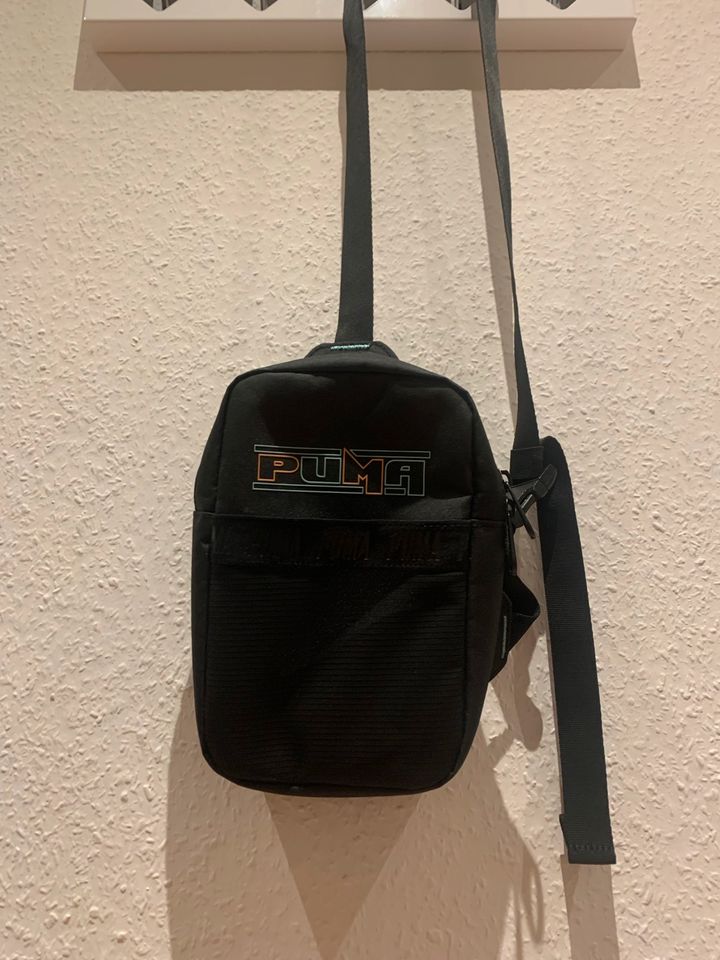 Puma Cross Body  Tasche /Mini Bag in Hamburg