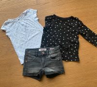 Vingino Jeans kurz + Shirts im Set, Größe 98/104 Wandsbek - Hamburg Sasel Vorschau