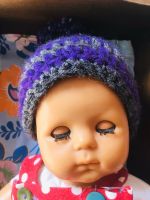 Mütze handmade lila grau newborn wolle strickmütze bommel 50 56 Düsseldorf - Rath Vorschau