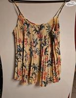 Damen Top der Marke Divided  H&M gr36 Nordrhein-Westfalen - Bönen Vorschau