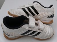 Adidas Turnschuhe Hallenturnschuhe Gr. 29 Baden-Württemberg - Rudersberg Vorschau