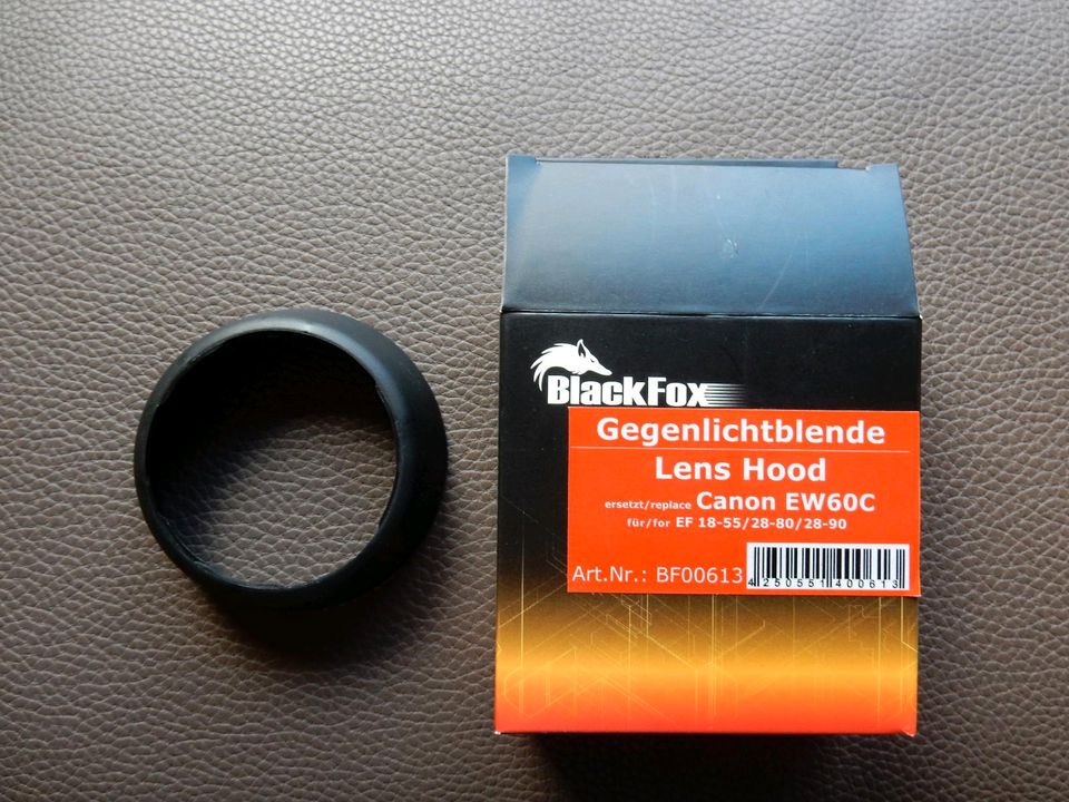 Gegenlichtblende Lens Hood Canon EW-60C in Nürnberg (Mittelfr)