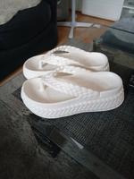 Flippflopp Sandalen neu 37 Nordrhein-Westfalen - Rees Vorschau