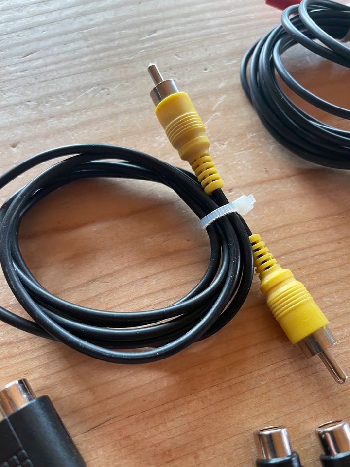 Cinch Kabel Klinke Verlängerung Adapter in Niedernberg