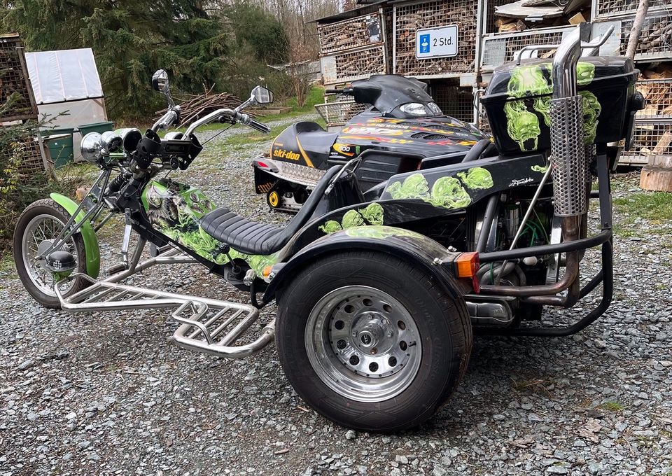 WK Trike grün Totenkopf in Chemnitz