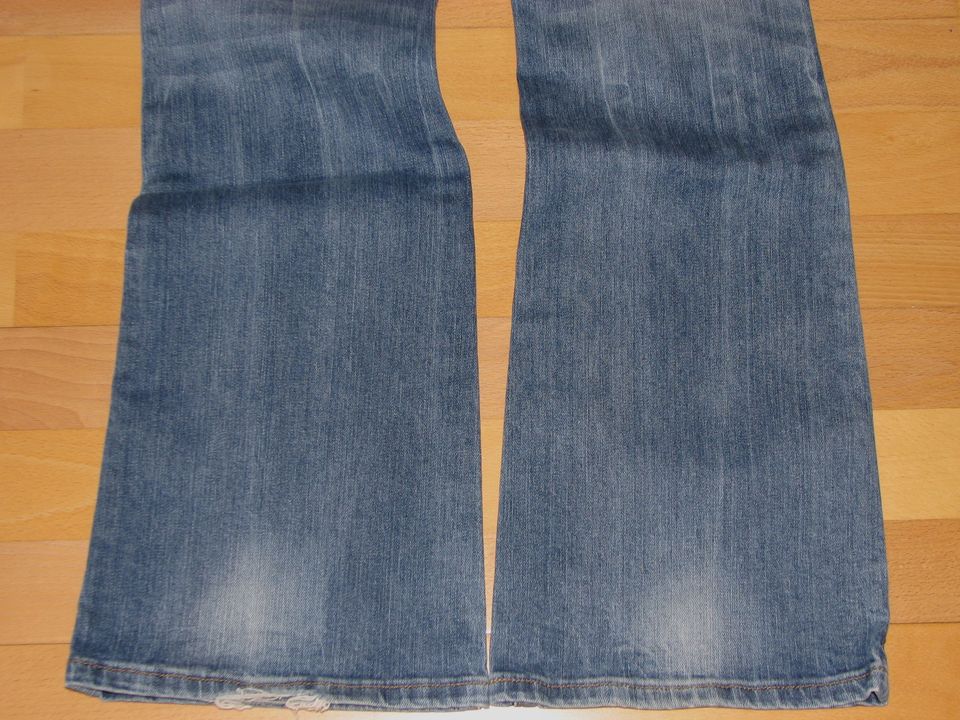 LEVI's 10529 W27 L32 Bootcut Jeans Levis 10 529 Waschung 2358 in Hamburg