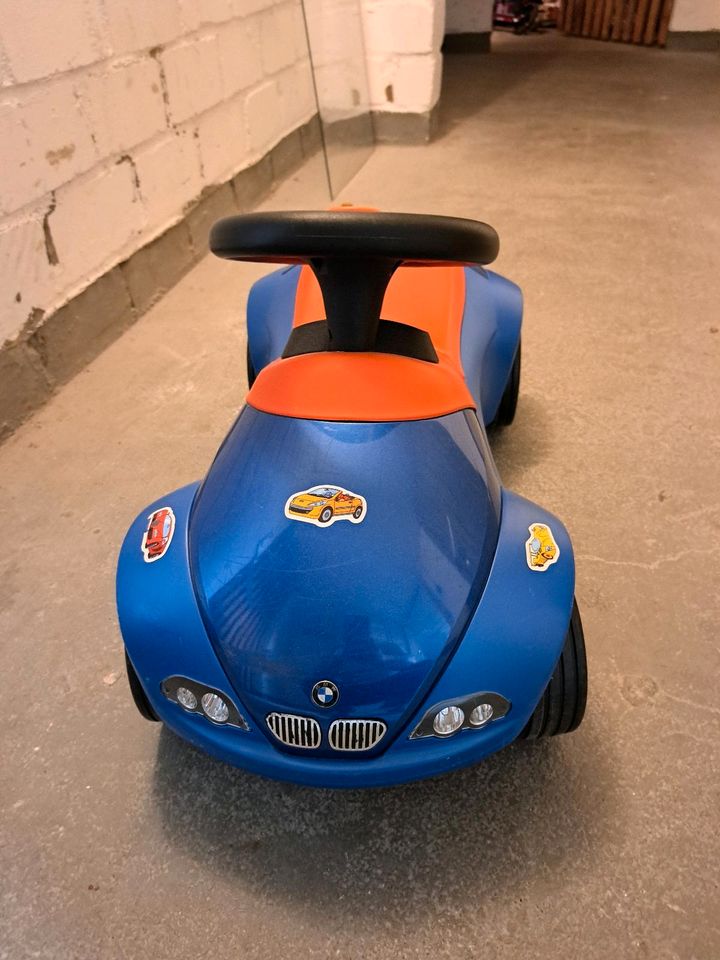 Bobby Car BMW in blau/rot in Düsseldorf