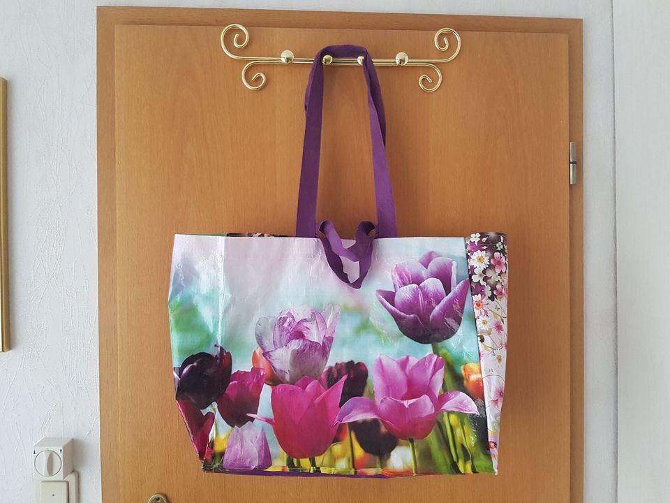 Umhängetasche Strandtasche Shopper Tulpen Rose rosa lila pink in Lilienthal