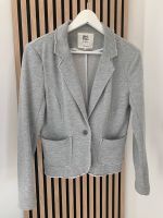 Vero Moda toller Sweat Blazer hellgrau meliert Gr. M Hessen - Rodgau Vorschau