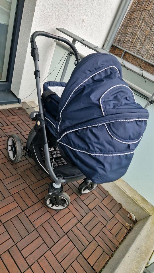 Kinderwagen Teutonia Vario Plus mit viel Zubehör, sehr gepflegt! in Hamburg