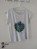 Weißes T-Shirt mit Palmenaufdruck und Aufschrift Hessen - Wiesbaden Vorschau
