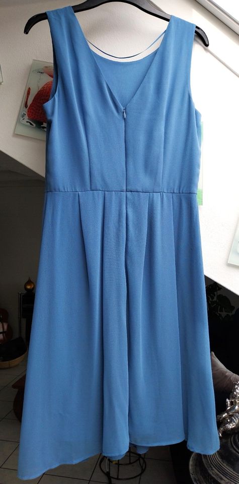 Kleid Chiffonkleid Sommerkleid von Esprit Gr. 38 jeansblau blau in München