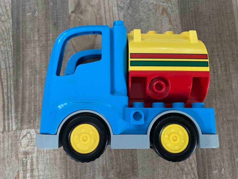 Lego Duplo Lastwagen in Ostfildern