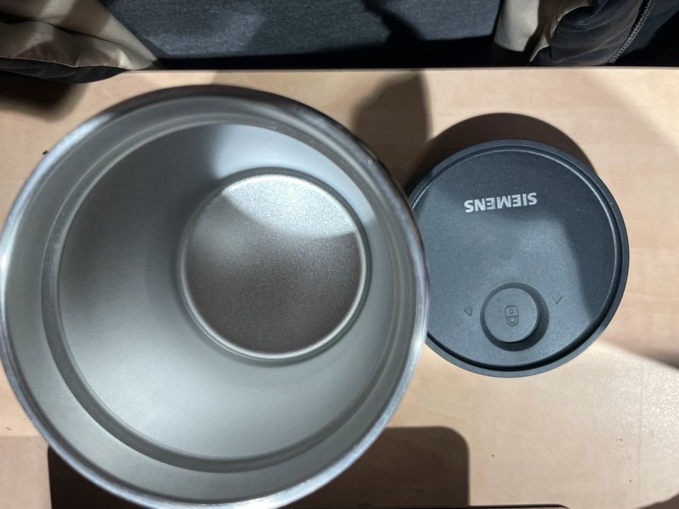 Kaffeevollautomat von Siemens EQ.6 plus s 100 in Haigerloch