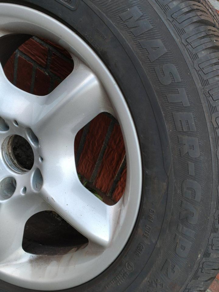 4 Winterreifen 235/65 R17 Semperit Master-Grip mit ALU-Felgen in Oldenburg