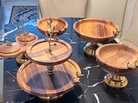 Elegantes Service Set aus massivem Holz mit goldfarbenen Akzenten Wandsbek - Hamburg Bramfeld Vorschau