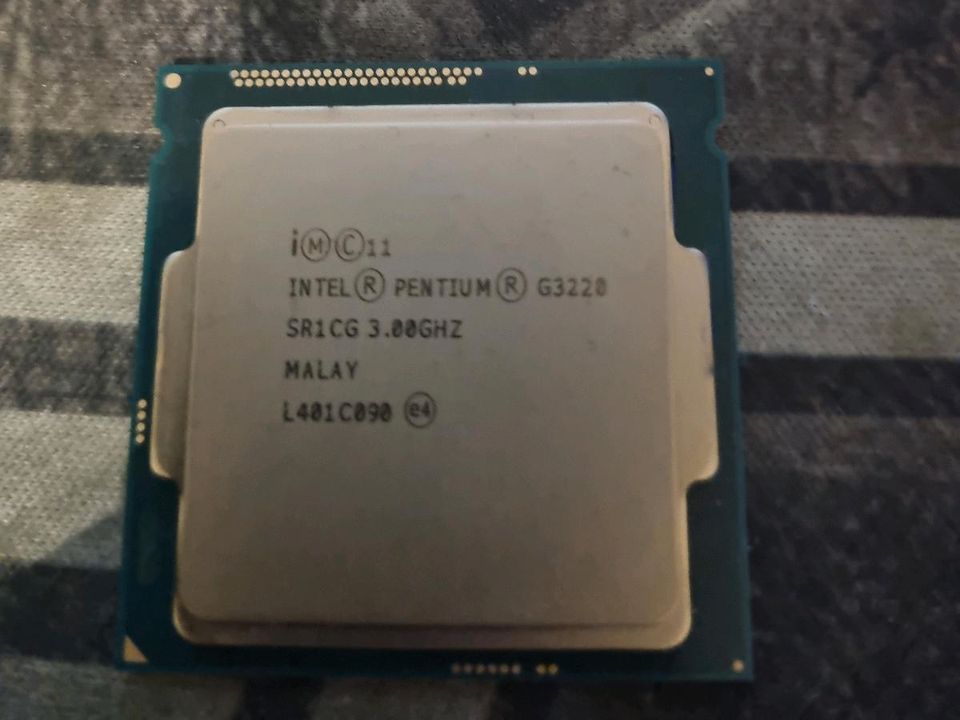 CPU  Intel Pentium G3220 in Trier