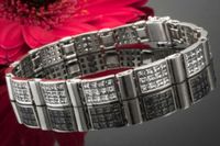 Carré Armband mit 7,80 Carat Diamanten Invisible Setting 750 Gold Nordrhein-Westfalen - Wegberg Vorschau