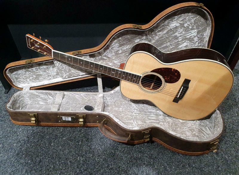 Eastman DT30 OM Double Top WesternGitarre Gitarre in Hannover