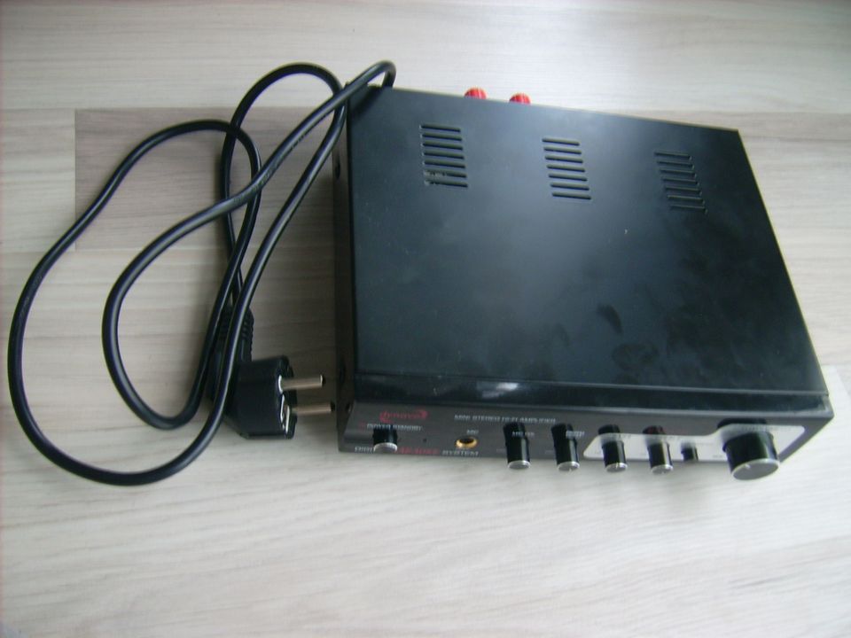 MINI Audio Power Amplifier E-SA 18 mini Stereo Verstärker Karaoke in Hannover