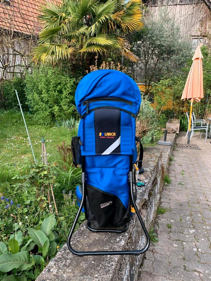 Larca Kid Carrier in Leimersheim