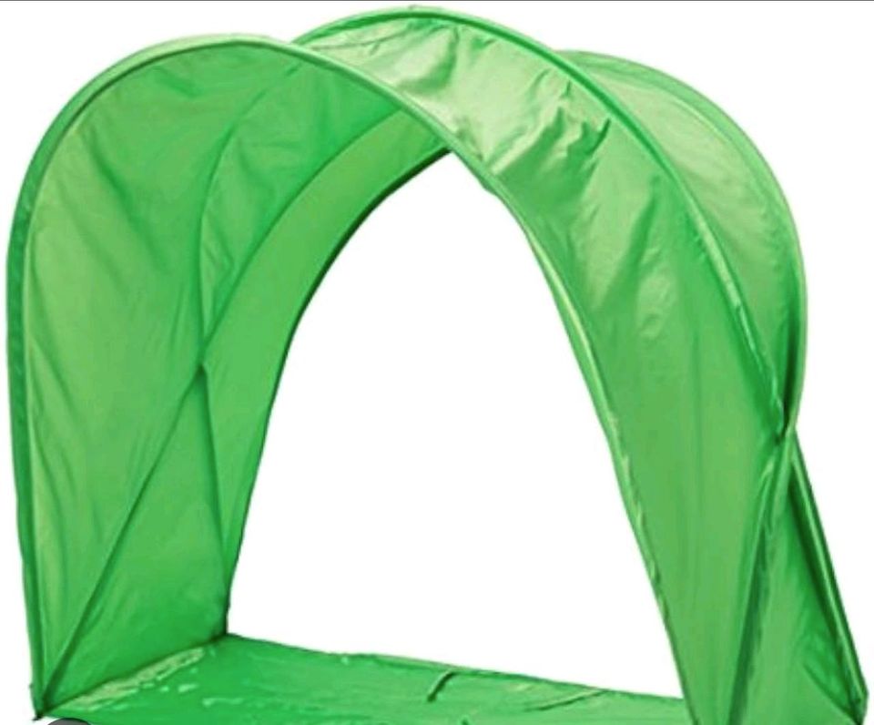 Ikea grün Sufflett bed tent in Würselen