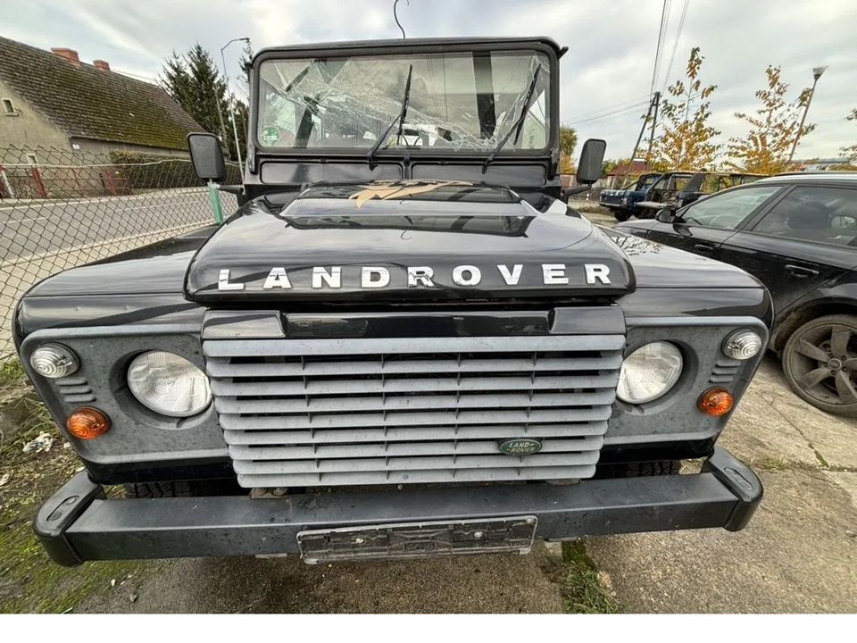 Land Rover Defender 110 2.2 TD4 SE Utility 70 TKm BJ 2012 in Frankfurt (Oder)