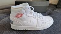 Original Air Jordan weiß Größe 41 Bayern - Stockstadt a. Main Vorschau