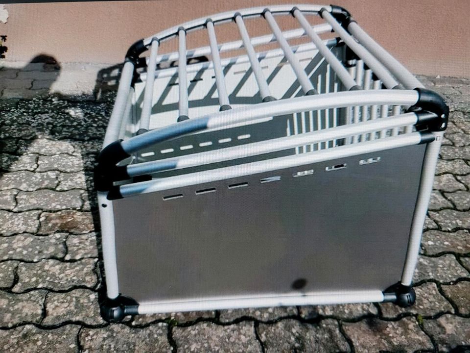 Hundetransportbox, 90/69/67 cm. TOPZUSTAND in Hatzfeld (Eder)