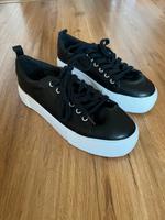 Plateau Sneaker für Damen Gr. 38 von H&M Nordrhein-Westfalen - Recklinghausen Vorschau