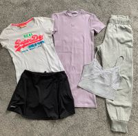 5 Teile Set xs/s (Tshirt, Rock, Kleid, Top, Jogginghose) Nordrhein-Westfalen - Moers Vorschau