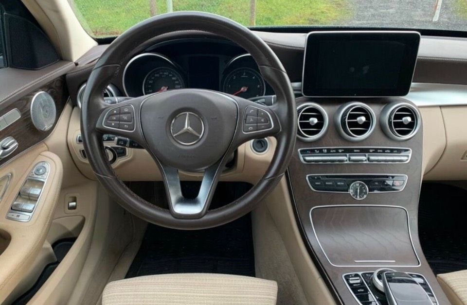 Mercedes C250d AMG Line Vollausstattung Burmester/360kam in Nürnberg (Mittelfr)