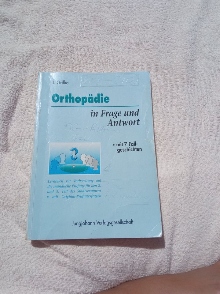 Orthopädie in Frage und Antwort Medizin Studium Arzt in München