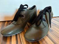 Halbschuhe / Herbstschuhe  von Dkode Gr. 36 neuwertig Leder Nordrhein-Westfalen - Sundern (Sauerland) Vorschau