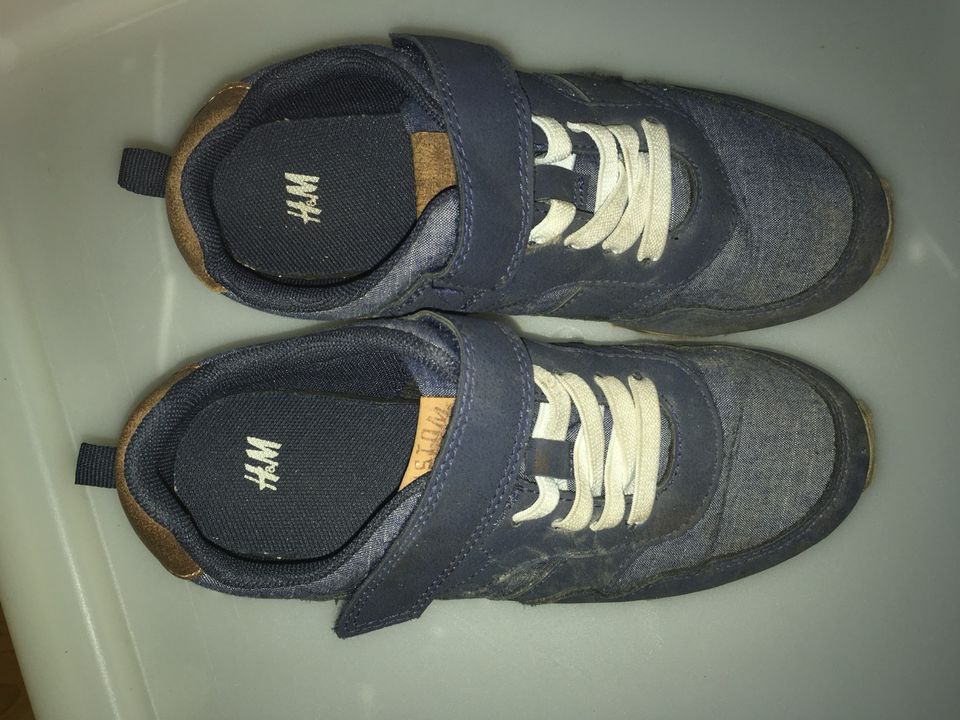 Halbschuhe, Sneakers, Turnschuhe Gr. 31 in Rosenheim