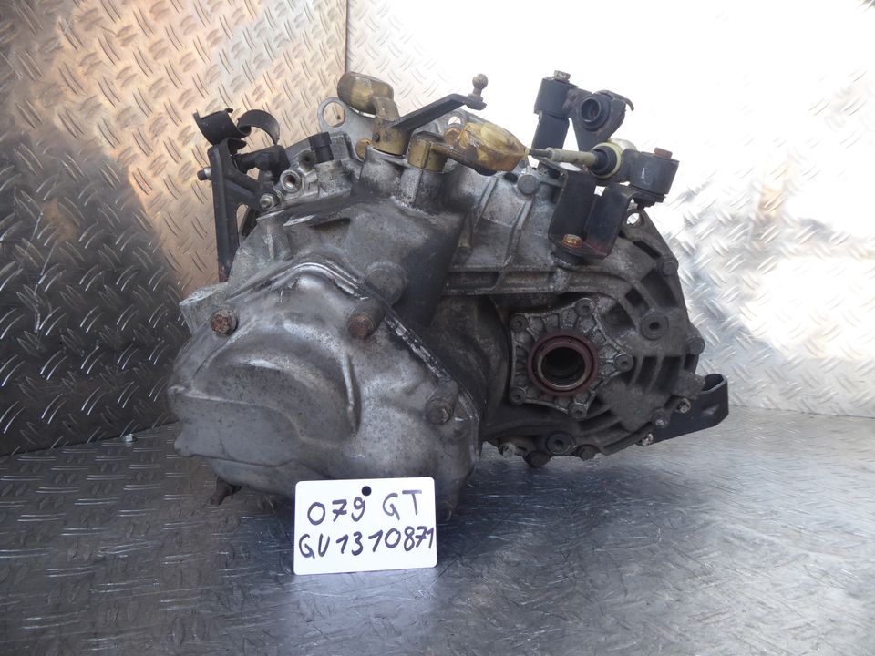 Getriebe Opel 2,2 DTI GU1310871 Schaltgetriebe in Rastatt